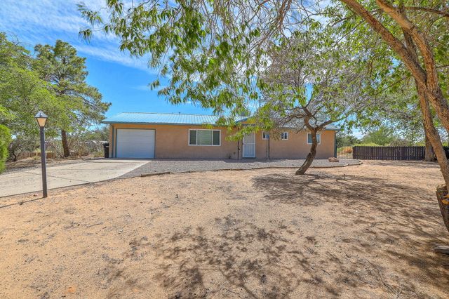1001 37th Street SE, Rio Rancho, NM 87124