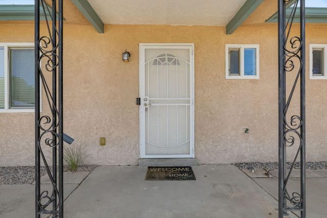 1001 37th Street SE, Rio Rancho, NM 87124