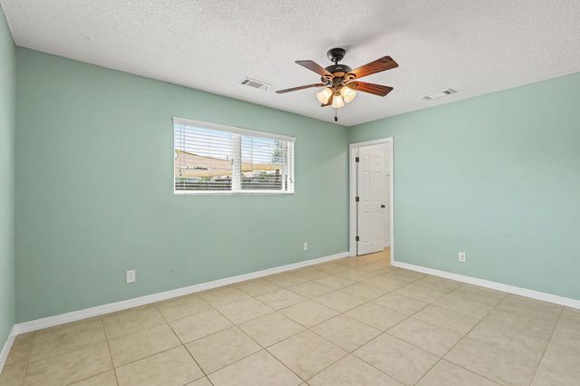 1001 37th Street SE, Rio Rancho, NM 87124
