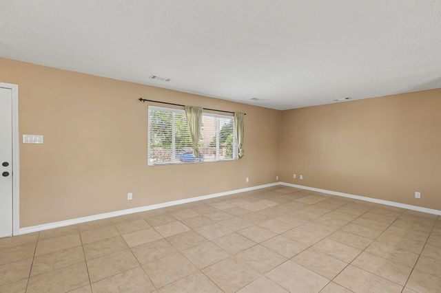 1001 37th Street SE, Rio Rancho, NM 87124