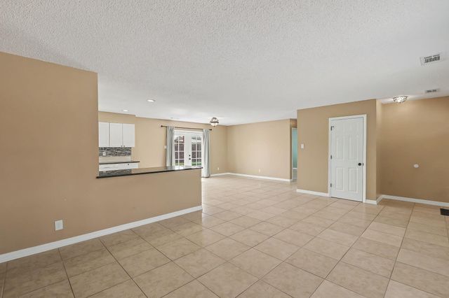 1001 37th Street SE, Rio Rancho, NM 87124