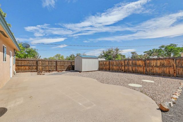 1001 37th Street SE, Rio Rancho, NM 87124