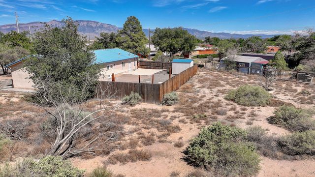 1001 37th Street SE, Rio Rancho, NM 87124