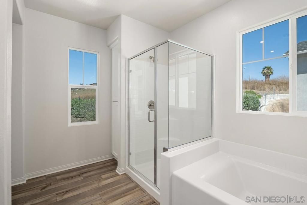 Image 19 of property listing at 1523 Wingwood, Vista, CA 92083