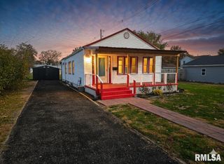 619 W PINE Street, Chillicothe, IL 61523