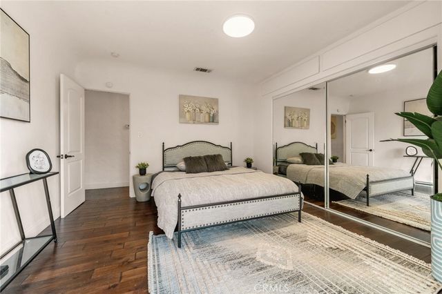 828 S Sunset Canyon, Burbank, CA 91501