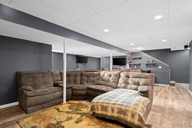 1820 Creekside Drive, Swansea, IL 62226