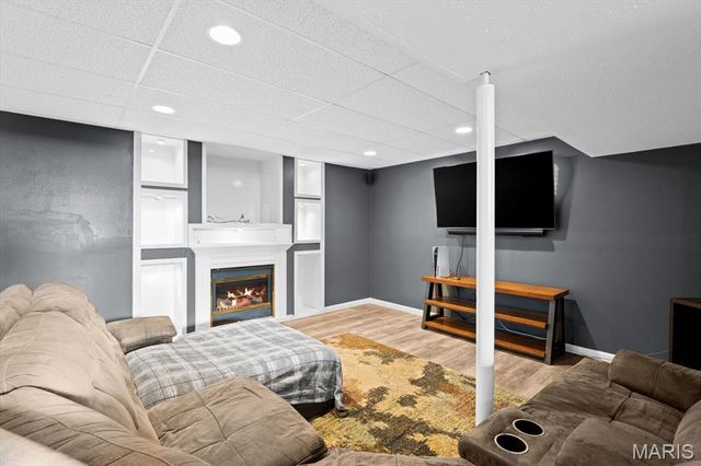 1820 Creekside Drive, Swansea, IL 62226