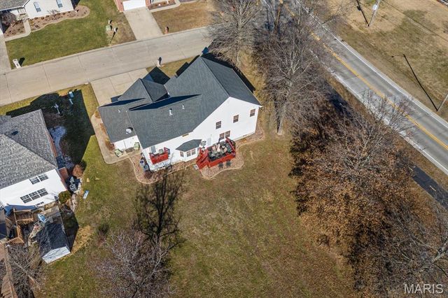 1820 Creekside Drive, Swansea, IL 62226