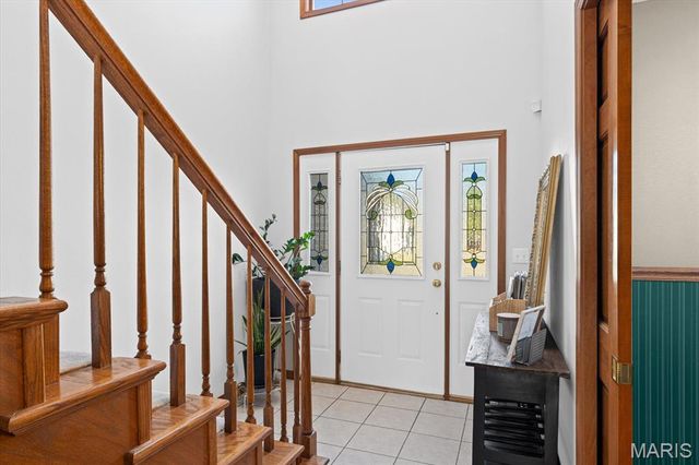 1820 Creekside Drive, Swansea, IL 62226