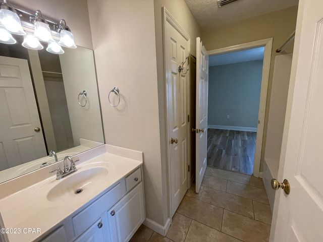 114 Lakeridge Drive, Panama City, FL 32405