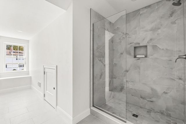 14 Liana Street, Woburn, MA 01801