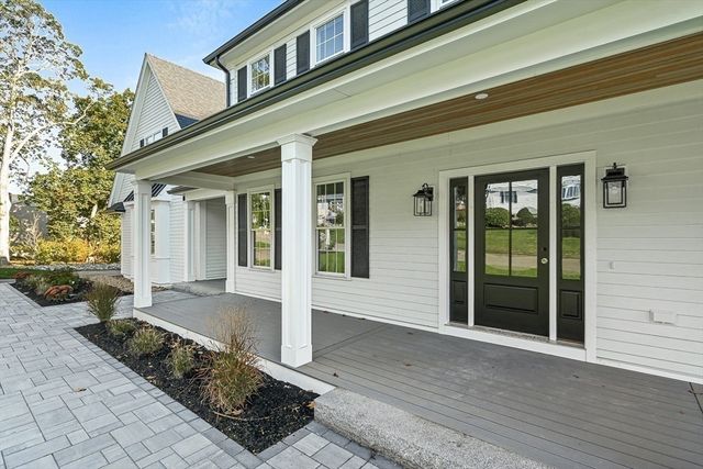 14 Liana Street, Woburn, MA 01801
