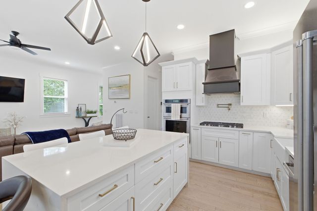 2666 Miami Ave, Nashville, TN 37214