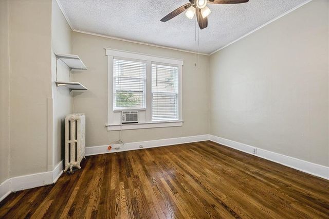 1901 LINDEN AVE, Memphis, TN 38104