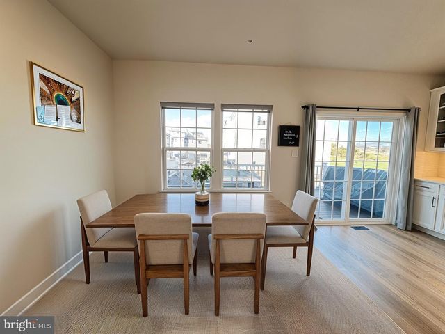 19439 SPOKAN SQ, Leesburg, VA 20175