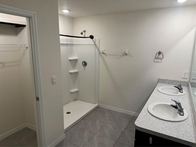 6911 SE 112TH LANE, Belleview, FL 34420