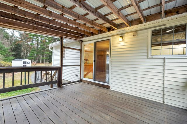 15 Tamarack Court, Manchester, NH 03103