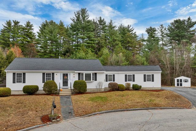 15 Tamarack Court, Manchester, NH 03103