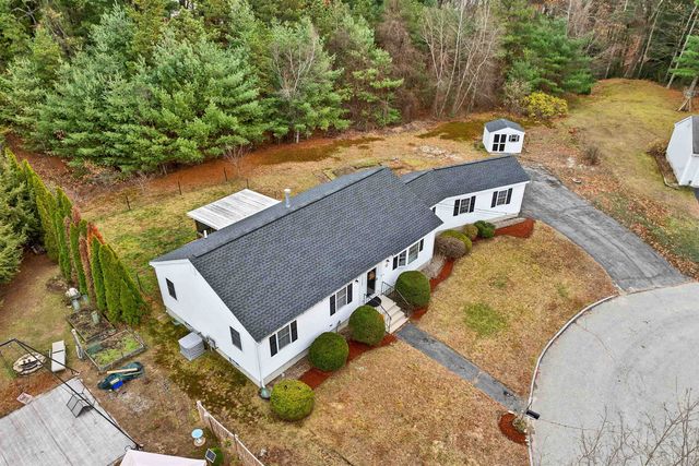 15 Tamarack Court, Manchester, NH 03103