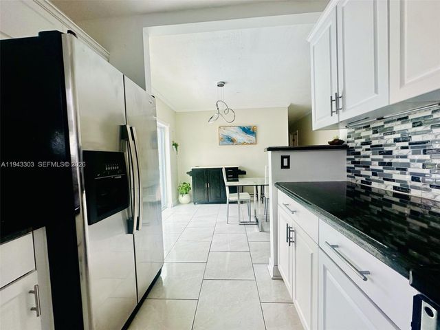 7021 Scott St., Hollywood, FL 33024