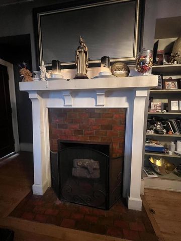 2143 S Layton BOULEVARD, Milwaukee, WI 53215