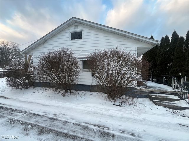 234 Bellfield Avenue, Elyria, OH 44035