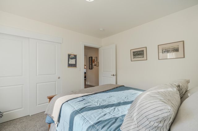 963 SE Maliah Avenue, Madras, OR 97741