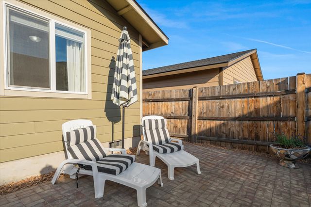 963 SE Maliah Avenue, Madras, OR 97741