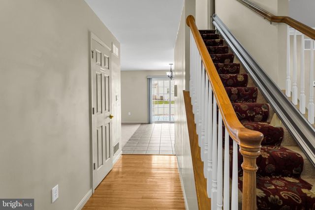 6355 CHATHAM GLENN WAY N, Harrisburg, PA 17111