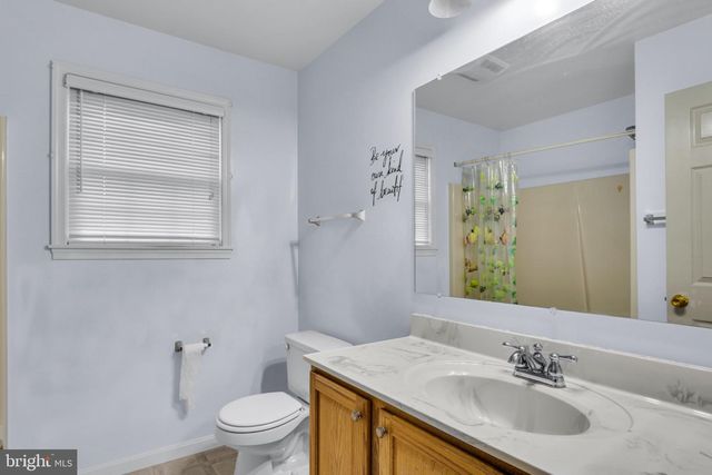 6355 CHATHAM GLENN WAY N, Harrisburg, PA 17111