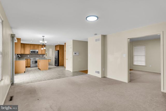 6355 CHATHAM GLENN WAY N, Harrisburg, PA 17111