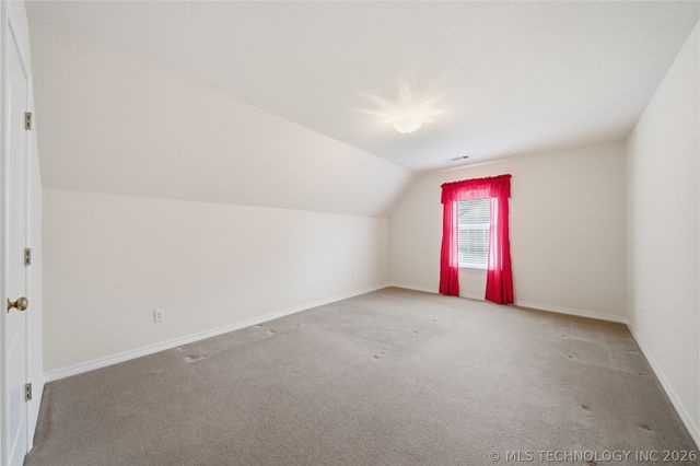 9119 N 132nd East Avenue, Owasso, OK 74055