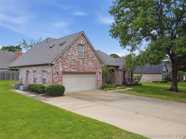 9119 N 132nd East Avenue, Owasso, OK 74055