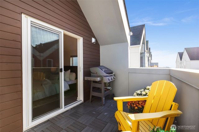 8581 Mary Avenue NW, Seattle, WA 98117