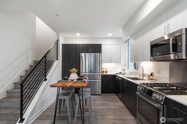 8581 Mary Avenue NW, Seattle, WA 98117