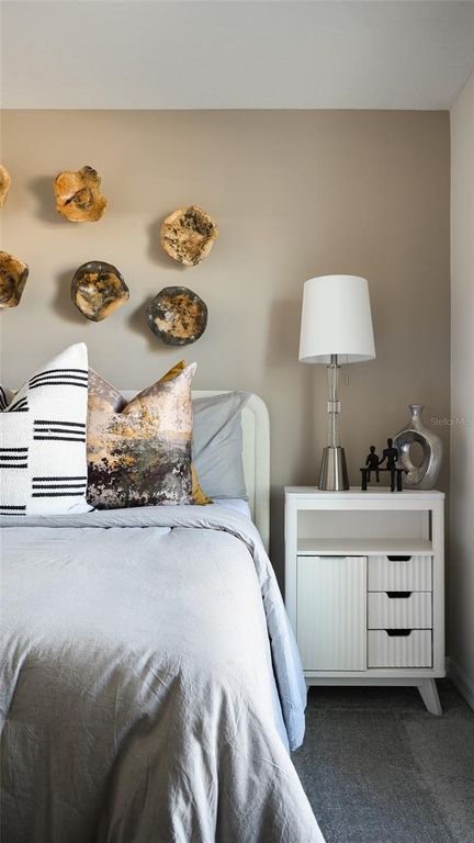 Image 15 of property listing at 9267 ORCHARD PARK LANE, Zephyrhills, FL 33541