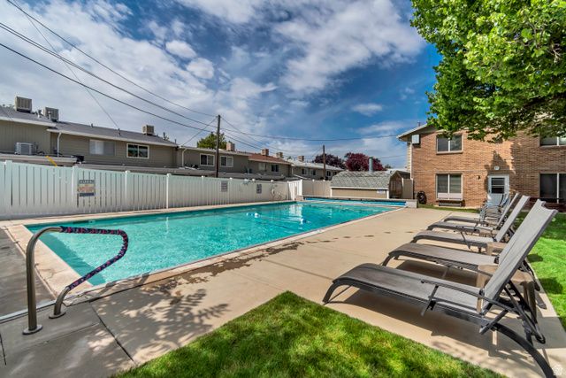 2130 E GEORGETOWN SQ, Salt Lake City, UT 84109