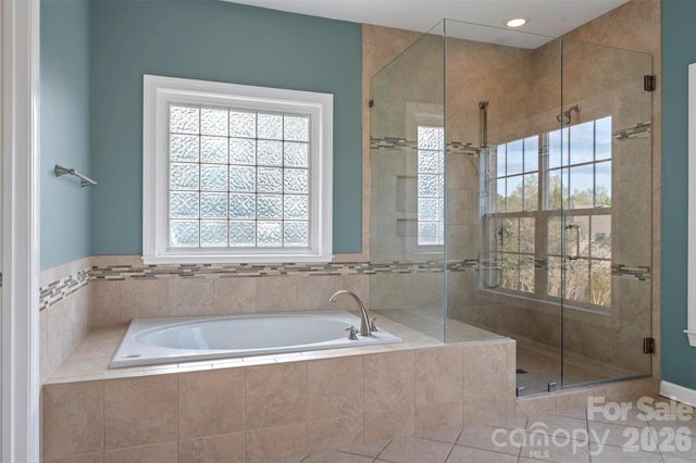 902 Fontaine Court, Waxhaw, NC 28173