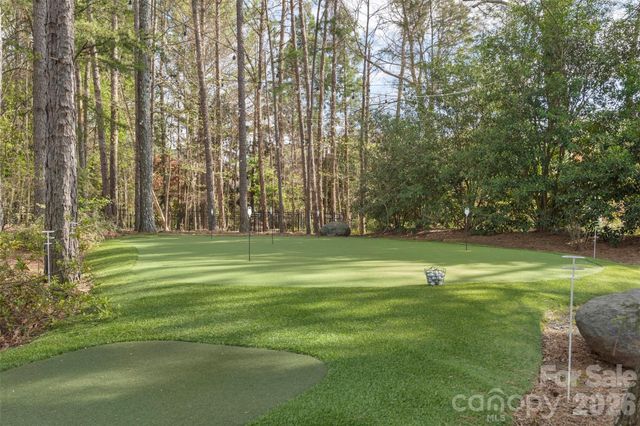 902 Fontaine Court, Waxhaw, NC 28173