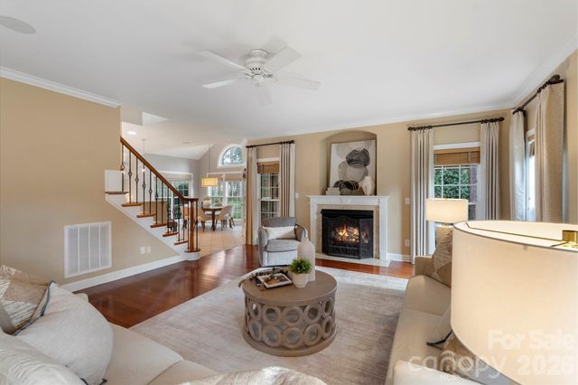 902 Fontaine Court, Waxhaw, NC 28173