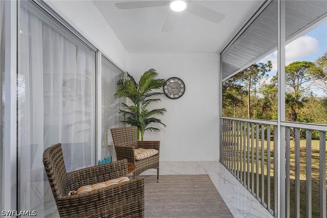 620 Luisa CT 803, Naples, FL 34104