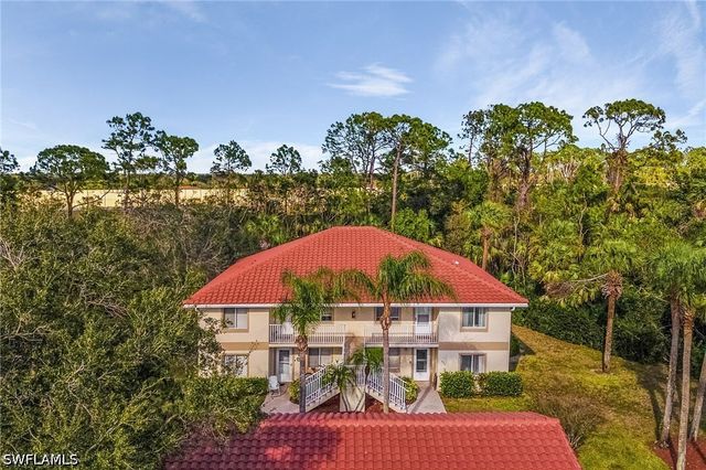 620 Luisa CT 803, Naples, FL 34104