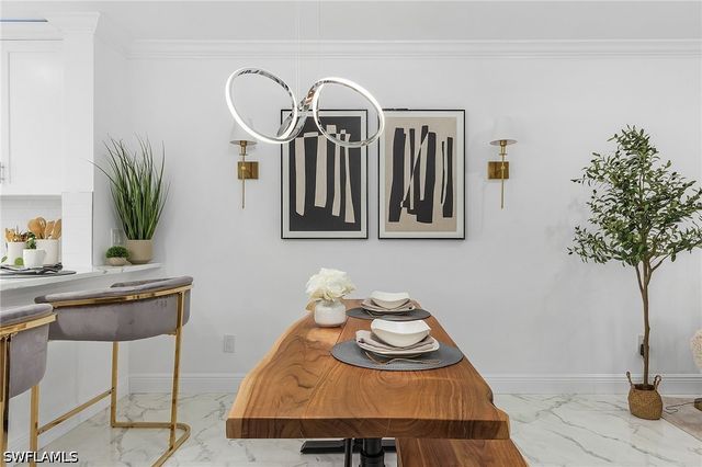 620 Luisa CT 803, Naples, FL 34104