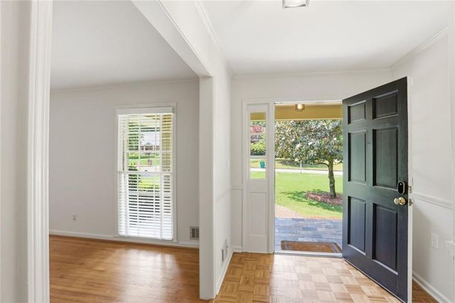 7265 Thornhill Lane NE, Atlanta, GA 30328