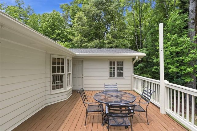 7265 Thornhill Lane NE, Atlanta, GA 30328