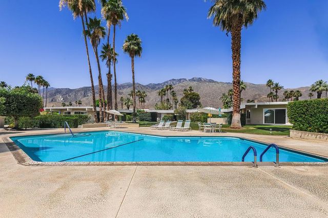 1855 E Ramon Road 14, Palm Springs, CA 92264
