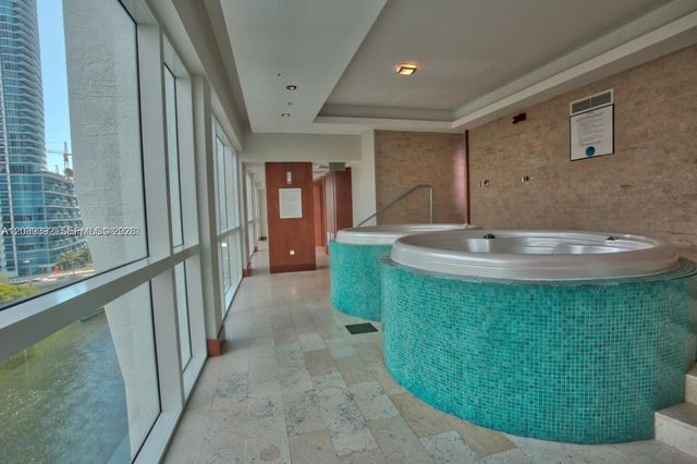 41 SE 5th Street 2409, Miami, FL 33131