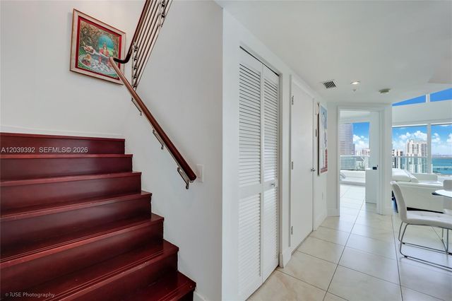 41 SE 5th Street 2409, Miami, FL 33131