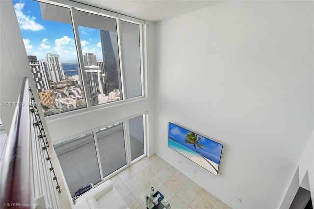 41 SE 5th Street 2409, Miami, FL 33131